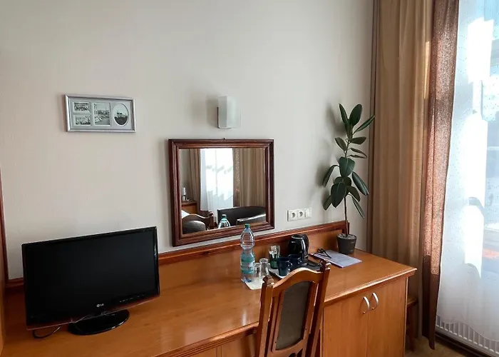 Hotel City